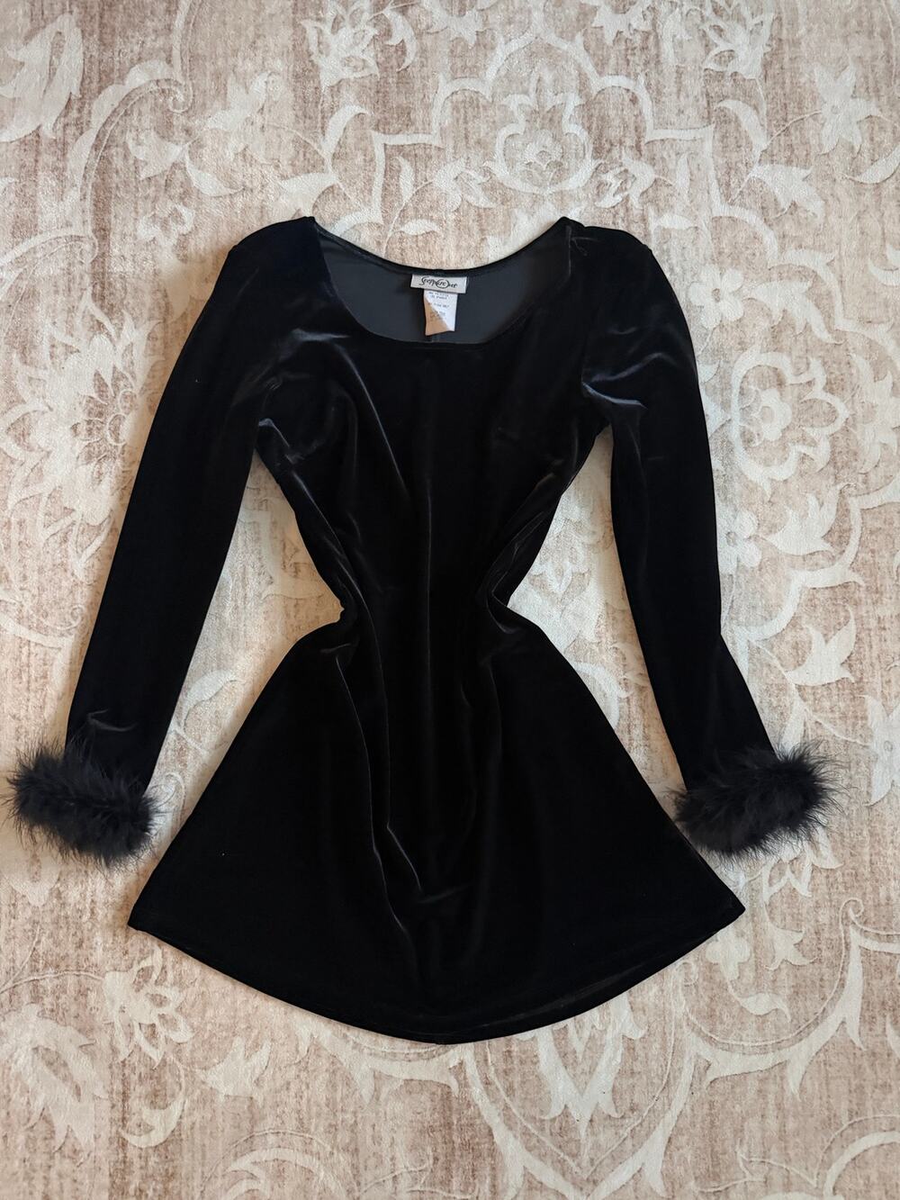 Vintage Y2k Steppin' Out Velvet Black Mini Dress with Fuzzy Sleeves